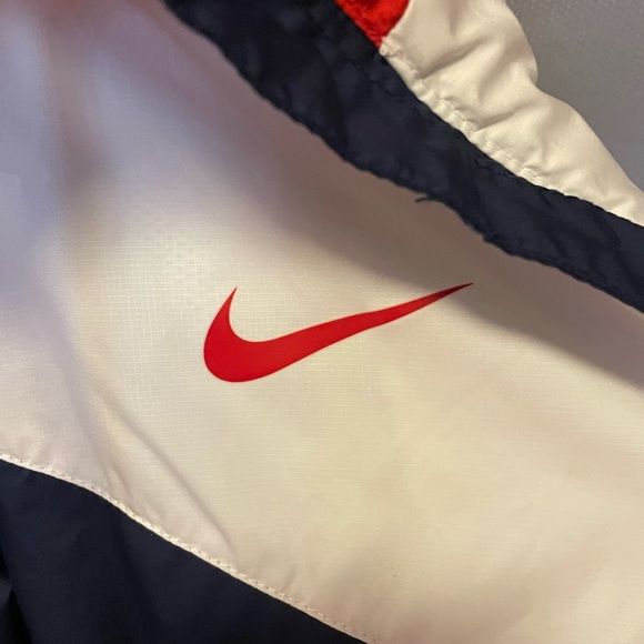 Nike All American Red White & Blue with Stars EXCELLENT Condition Size Sm jacket - Picture 4 of 10